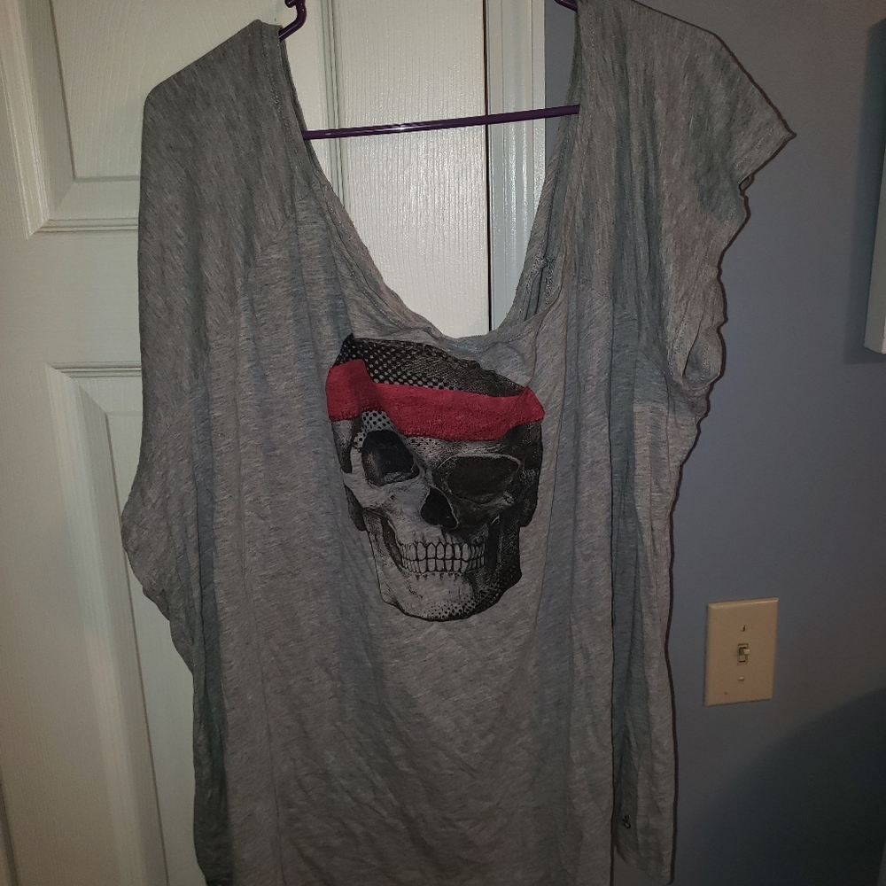 Off the shoulder tee torrid size 4